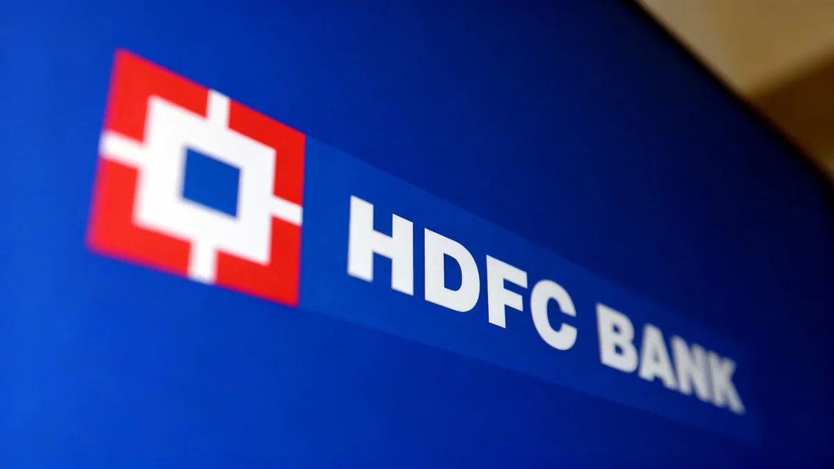 HDFC Bank Profit Rises Despite Pressure on Lending Margins