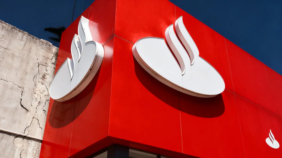 Santander Reports Sixth Straight Quarter of Record Profits