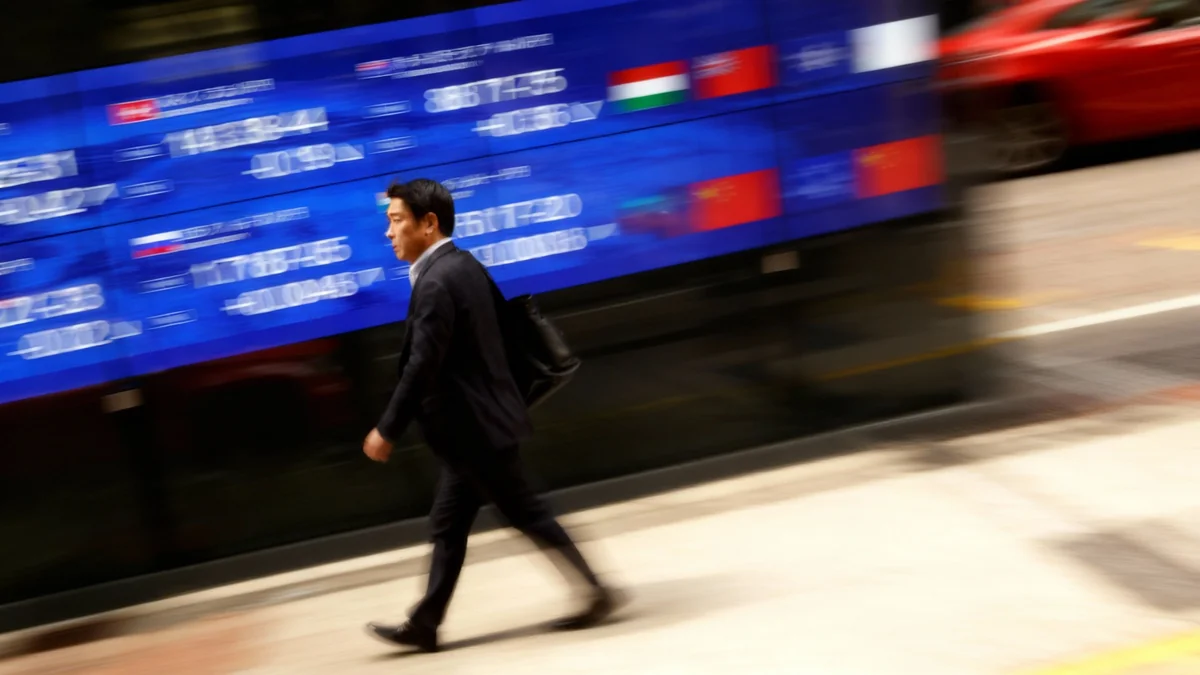 Global Stocks Rally on Earnings Hope and Easing Yields