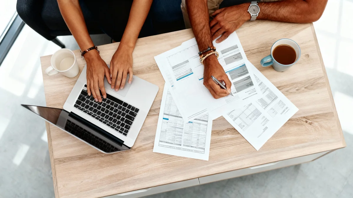 How Canadian Couples Can Reduce Their Tax Bill