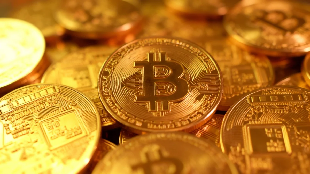 Bitcoin's October Winning Streak Ends After Seven Years